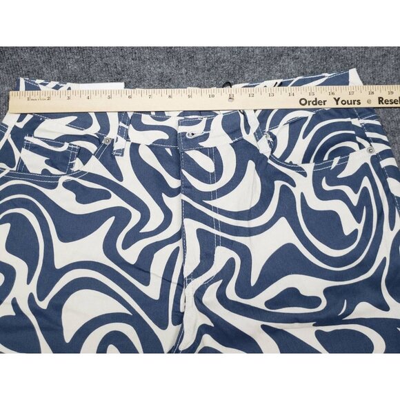 Rue21 Jeans Womens Plus 1X Blue Denim Skate Straight Leg Stretch High Rise New - Picture 5 of 12